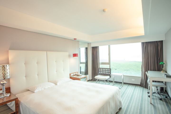 Room 21 of 74