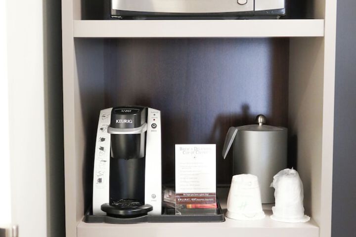 Mini-refrigerator