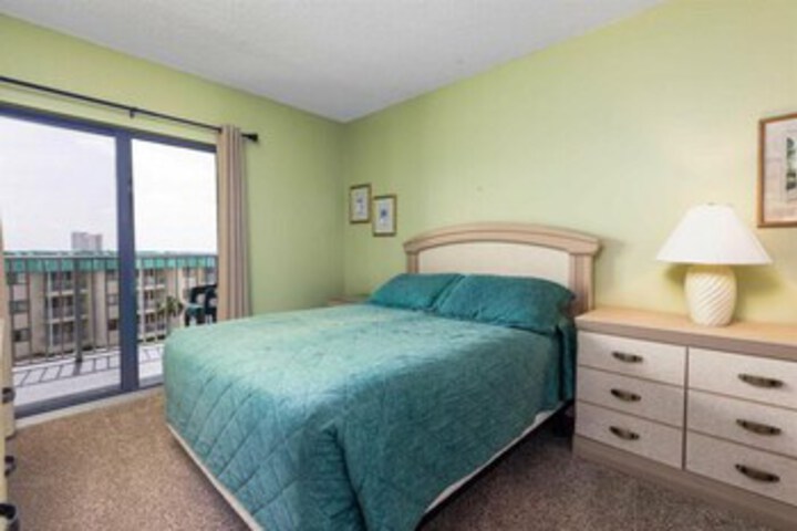 Room 138 of 152