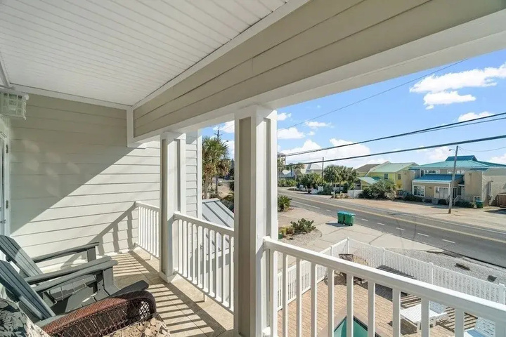 Terrace/Patio 7 of 24