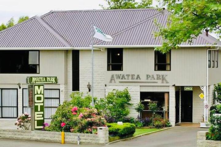Awatea Park Motel