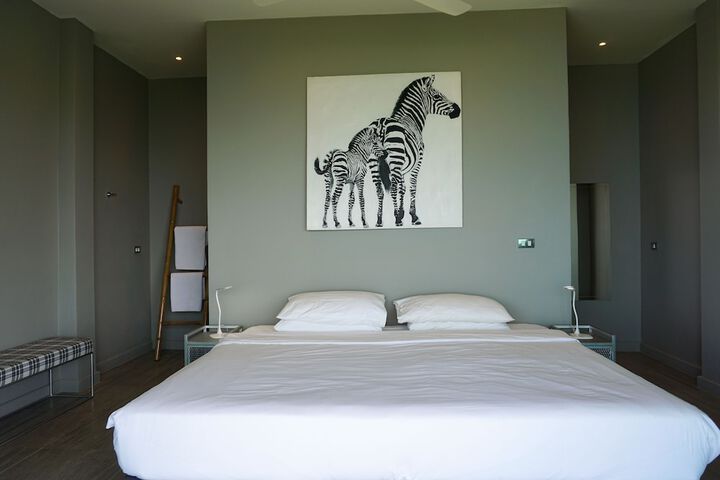 Room 14 of 73