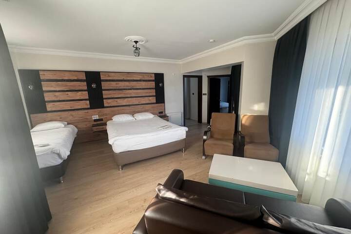 Room 26 of 109