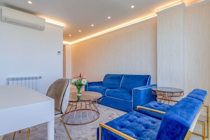 Room 32 of 108