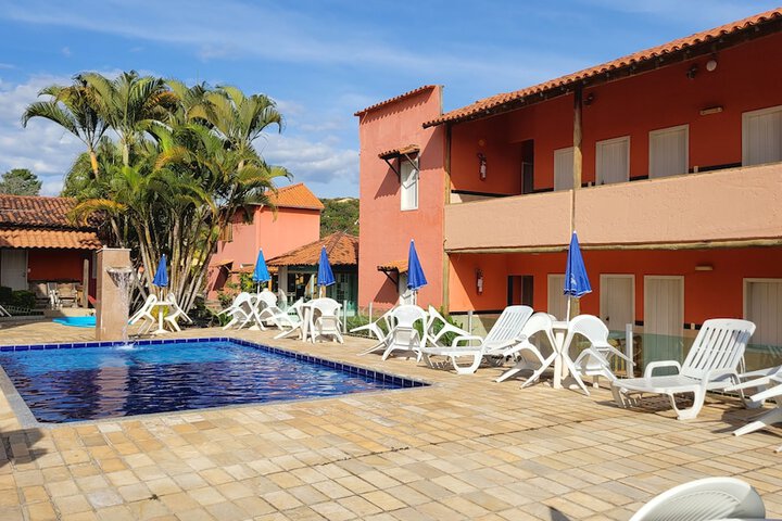 Pool 66 of 132