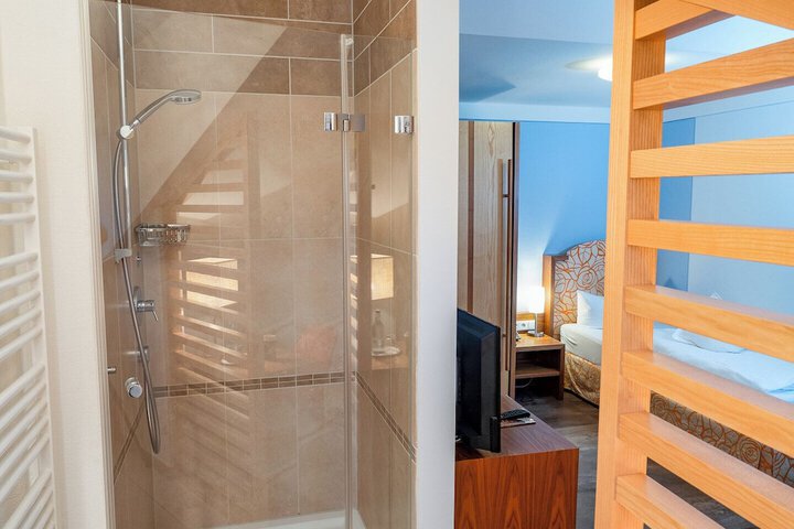 Room 9 of 58