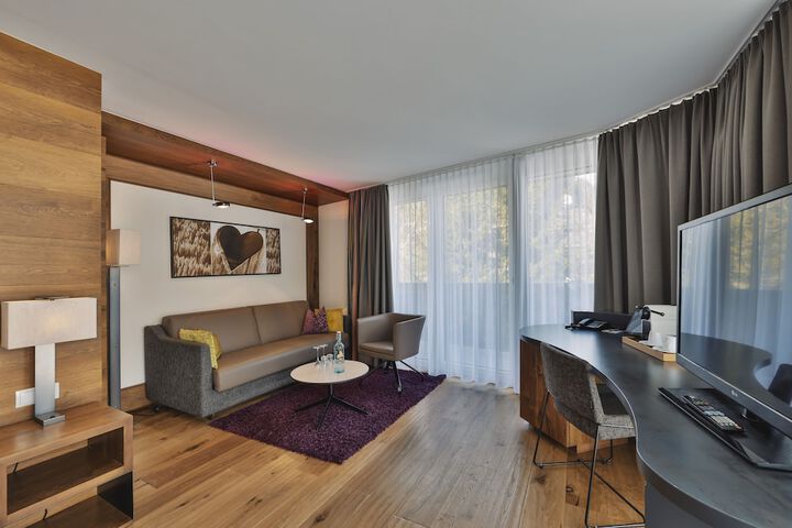 Room 34 of 85