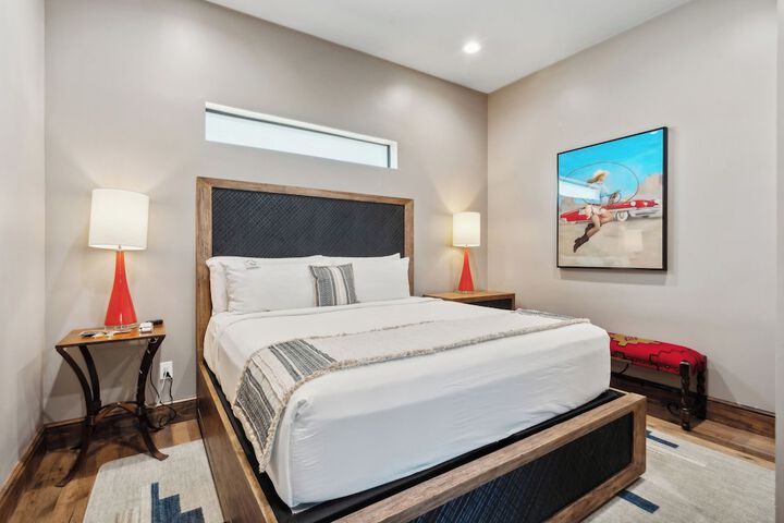 Room 10 of 58