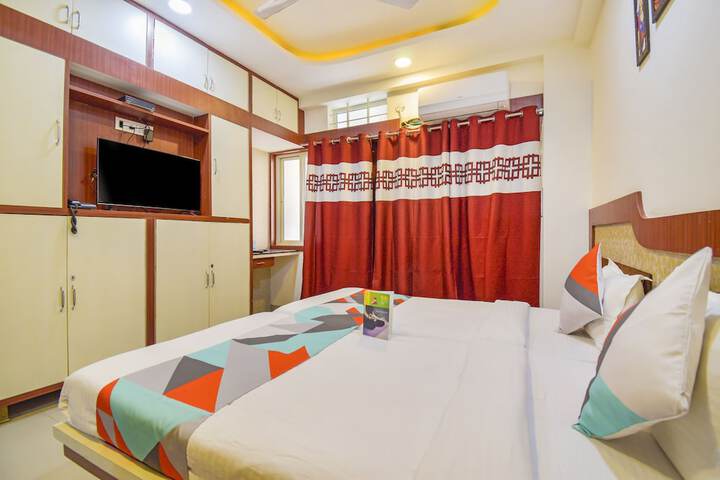 Room 10 of 21