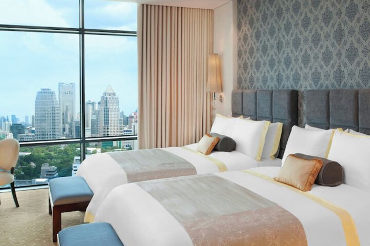 Room 42 of 234