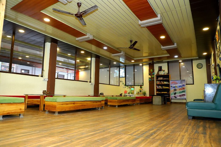 Hotel Interior 14 of 92