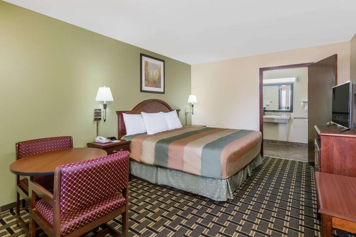1 King Bed Mobility Accessible (1 of 9)