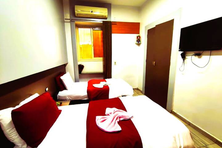 Room 25 of 35