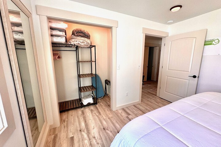 Room 73 of 426