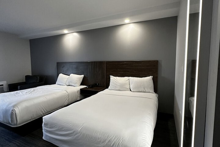 Room 17 of 42