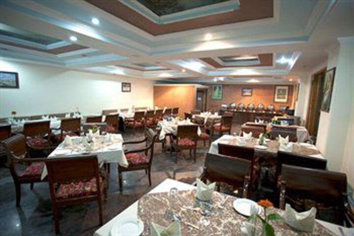 Dining 2 of 22