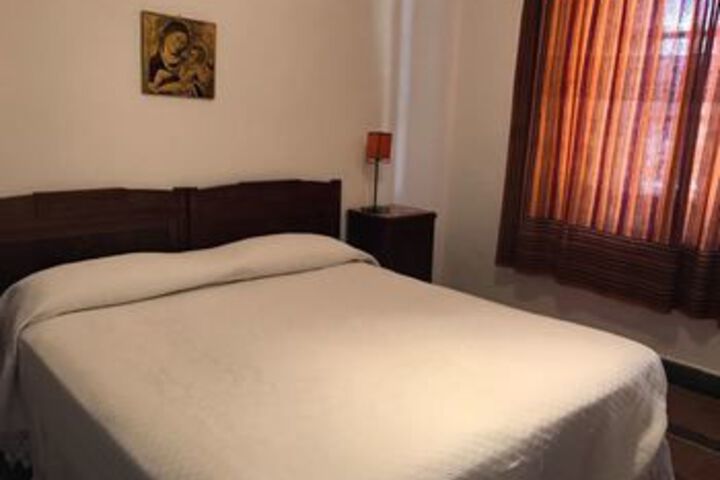 Room 13 of 41