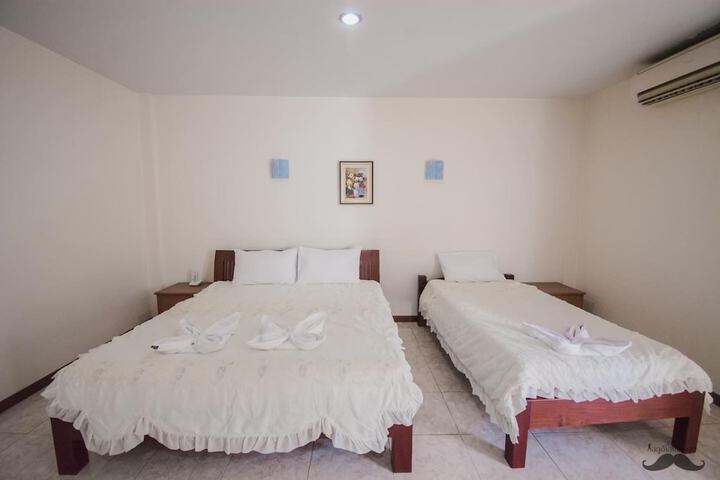Room 8 of 31