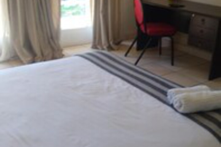 Room 37 of 171