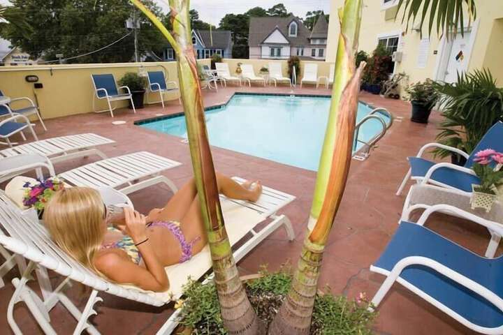 Pool 53 of 81