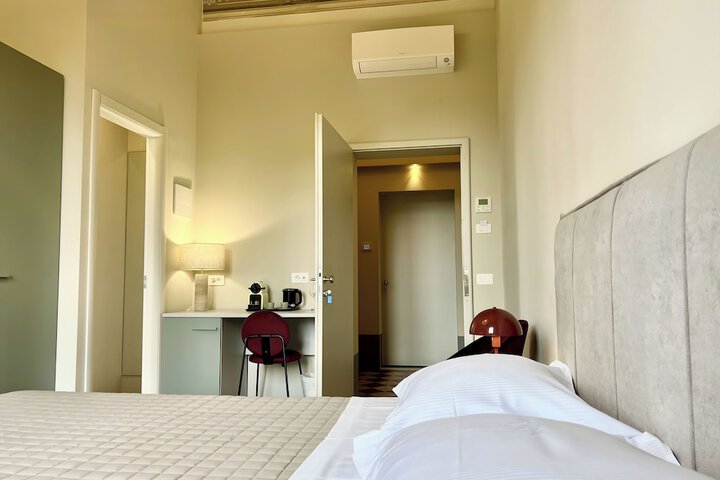 Room 26 of 139