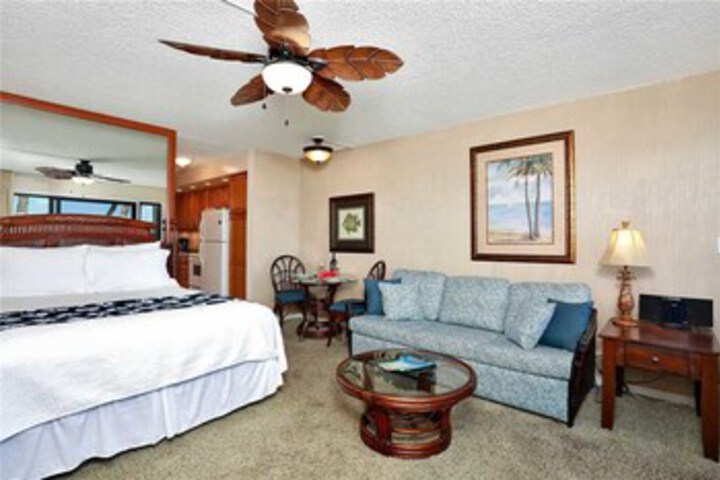Room 32 of 43