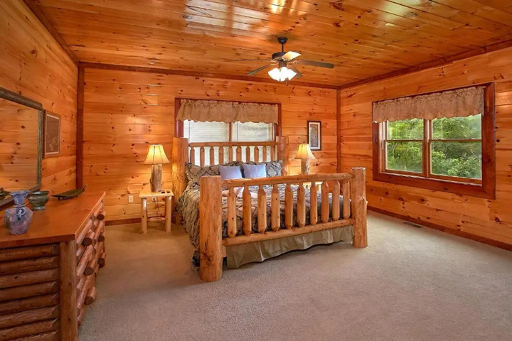 Room 4 of 14