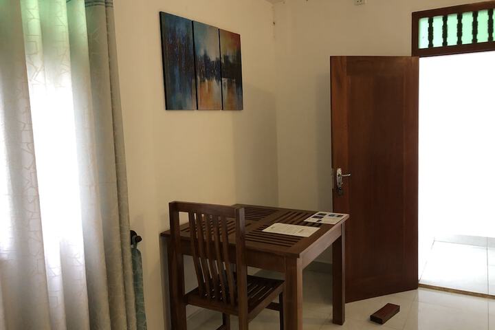 Room 16 of 42