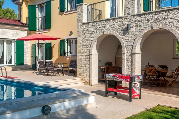 Beautiful Home in Medulin With Sauna Wifi and 3 Bedrooms