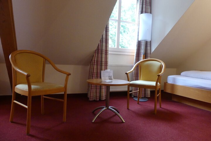 Room 25 of 55