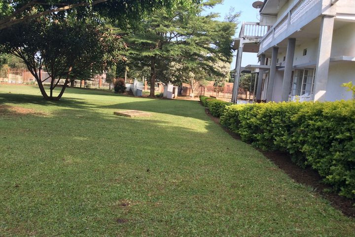 Hotel Exterior 45 of 55