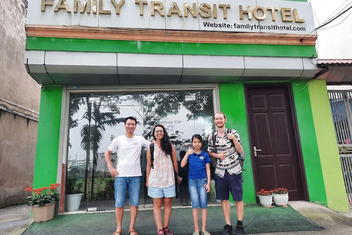 Hotel Exterior 68 of 74