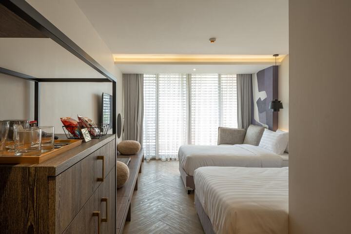 Room 20 of 53