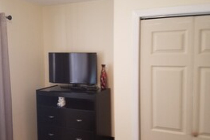 Room 18 of 30