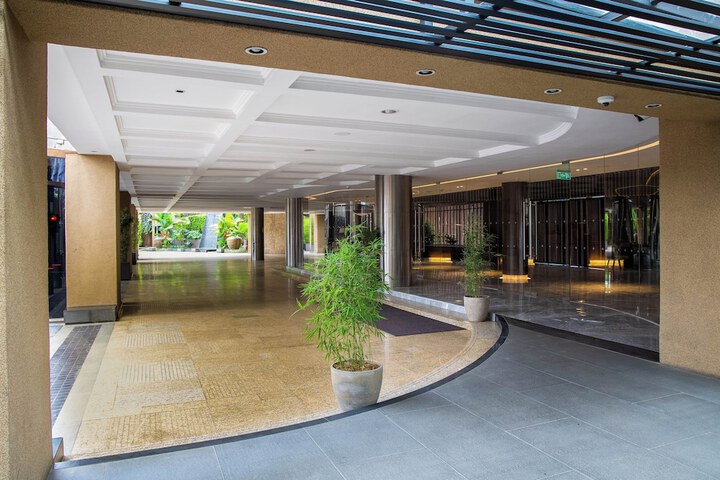 Hotel 69 of 85