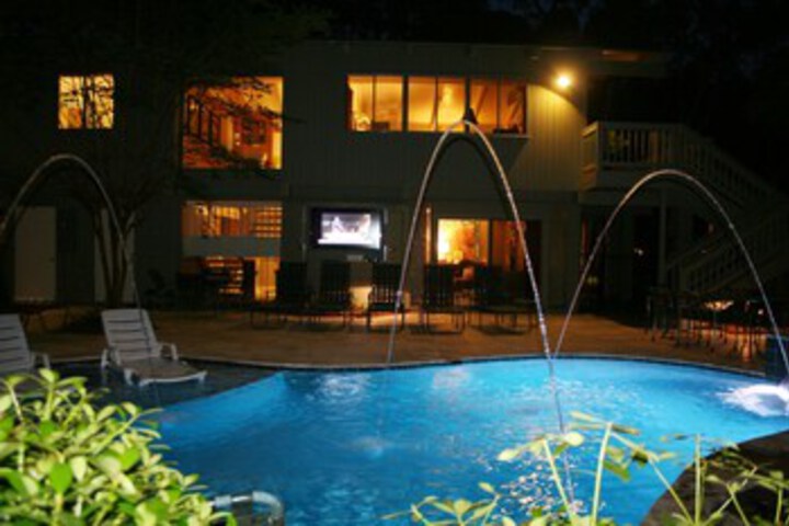 Pool 16 of 27