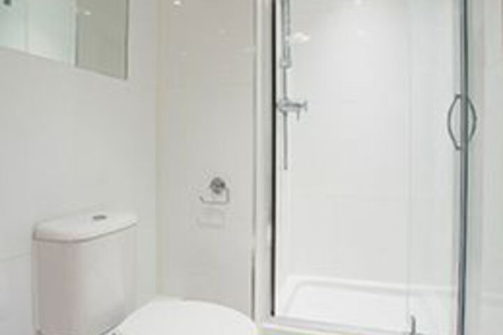 Room 2 of 15