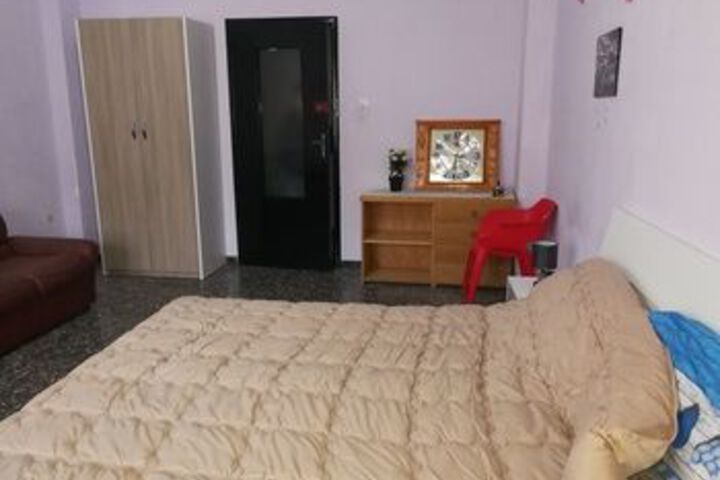 Room 16 of 22