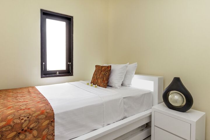 Room 9 of 22