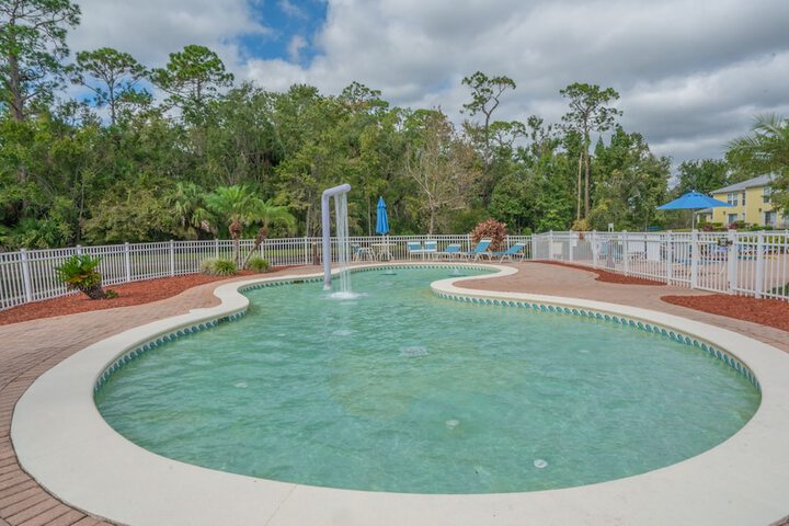 Pool 56 of 76