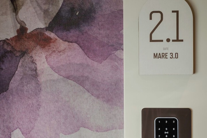 Room 37 of 85