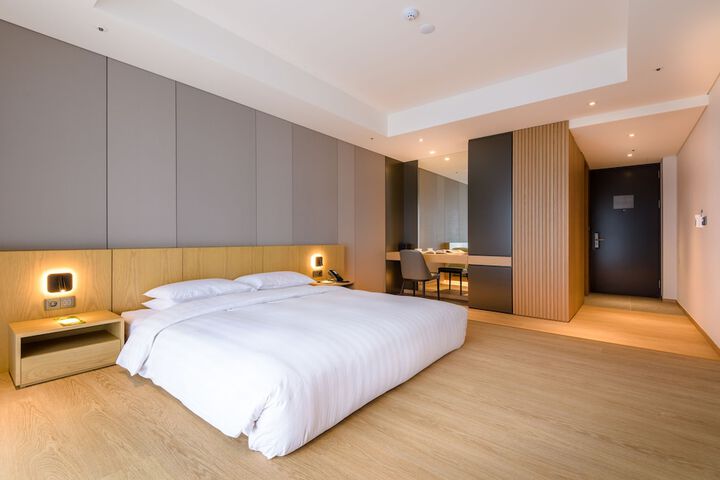 Room 20 of 107