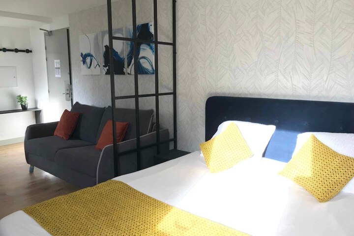 Room 7 of 23