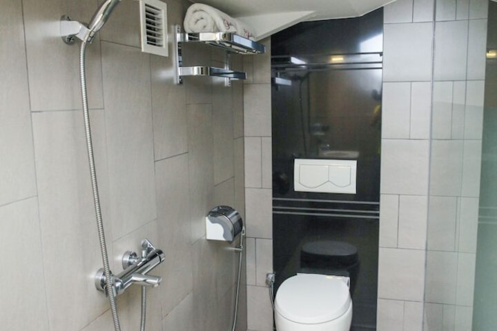 Bathroom Interior Photo