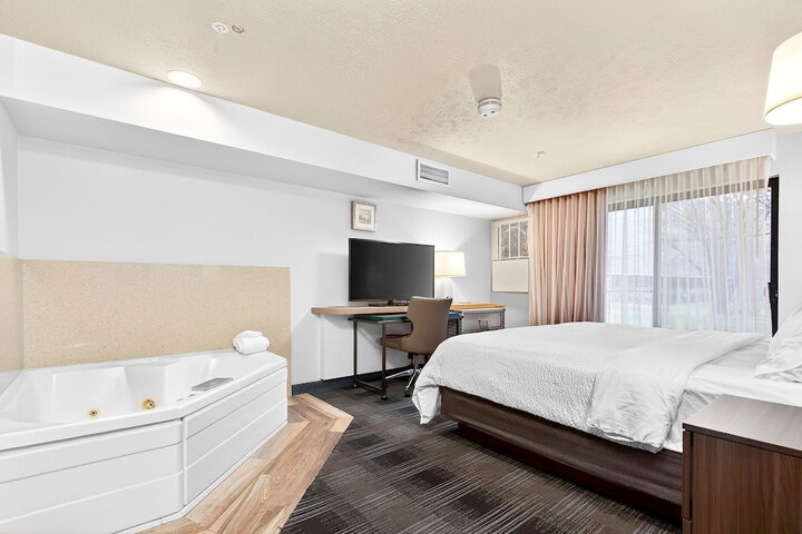 Room 39 of 236