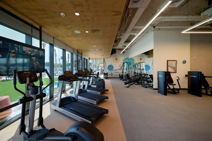 Health and Fitness 23 of 52