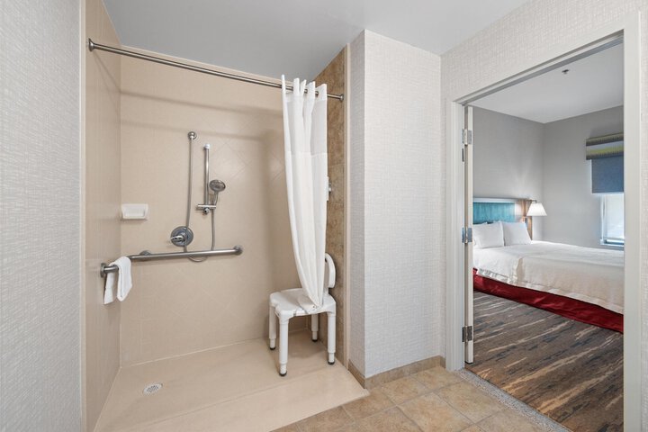 Bathroom shower