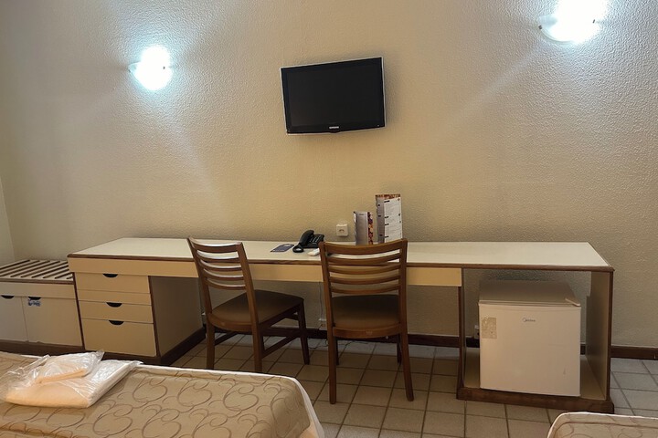 Room 37 of 78