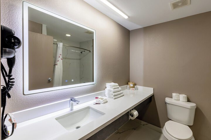 Bathroom amenities