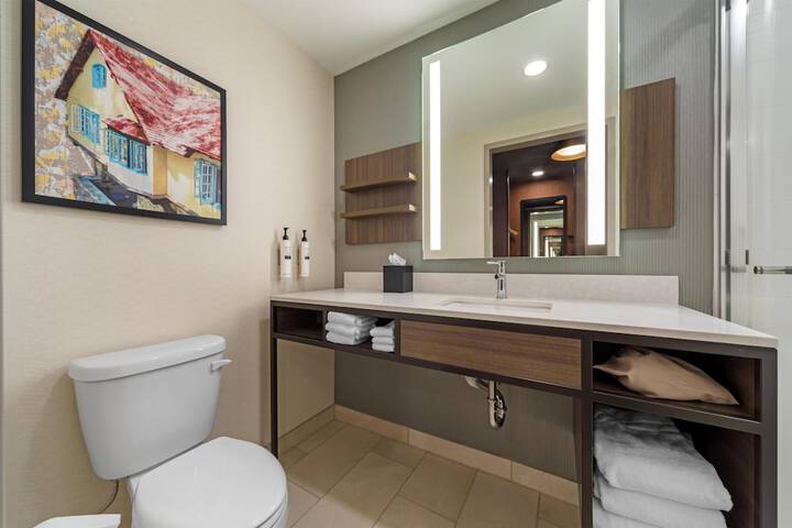 Room 20 of 31